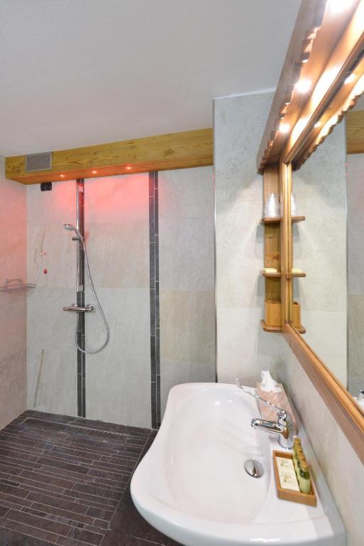 Mollino Rooms Breuil-Cervinia Habitación foto